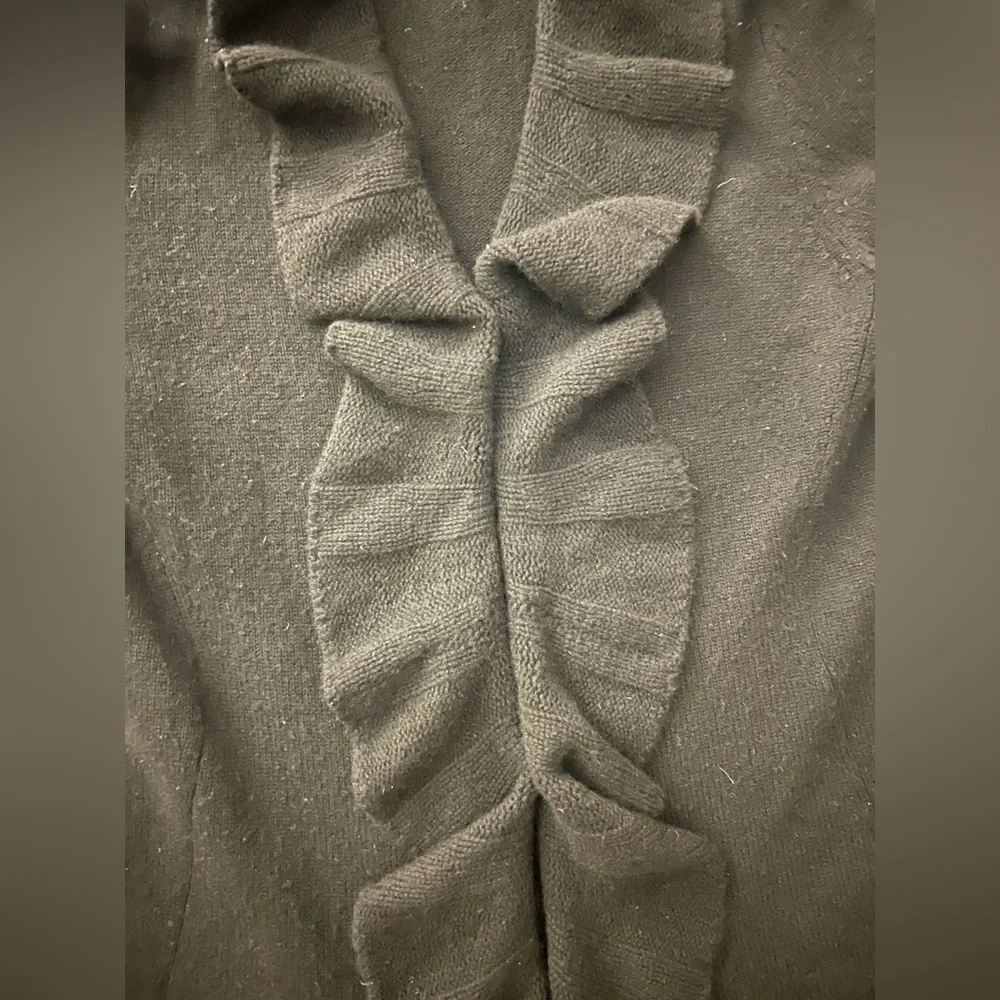 Magaschoni Cashmere Women’s Black Ruffle Front Cardigan Size Small